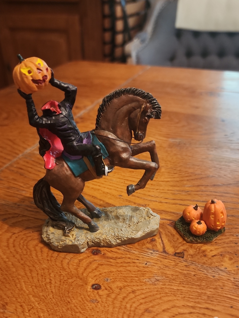 Lemax Spooky Town Collection "Headless Rider"